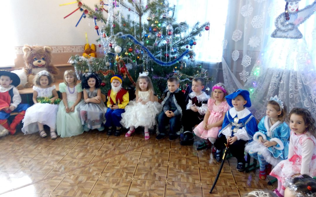 ТОВ “РКДЗ” подарувало новорічні подарунки всім діткам дитячих садочків смт.Рокитне